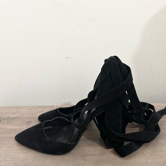 STEVE MADDEN bryony suede black point toe heels lace up elegant 5.5 - Picture 3 of 5